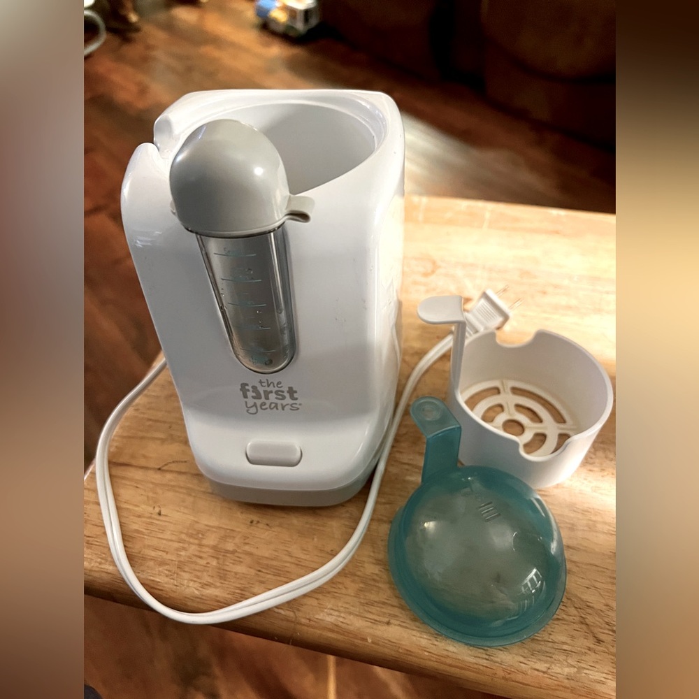 First Years bottle warmer my grandson no longer needs it had it above 7 mos.